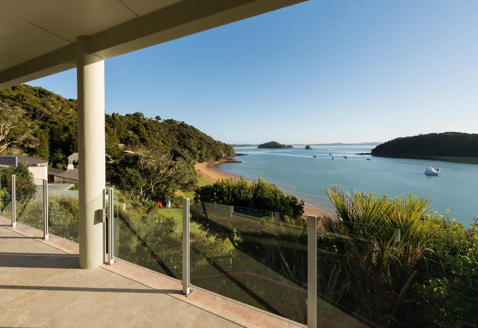 Bay Of Islands Beachhouses Paihia Rum bild